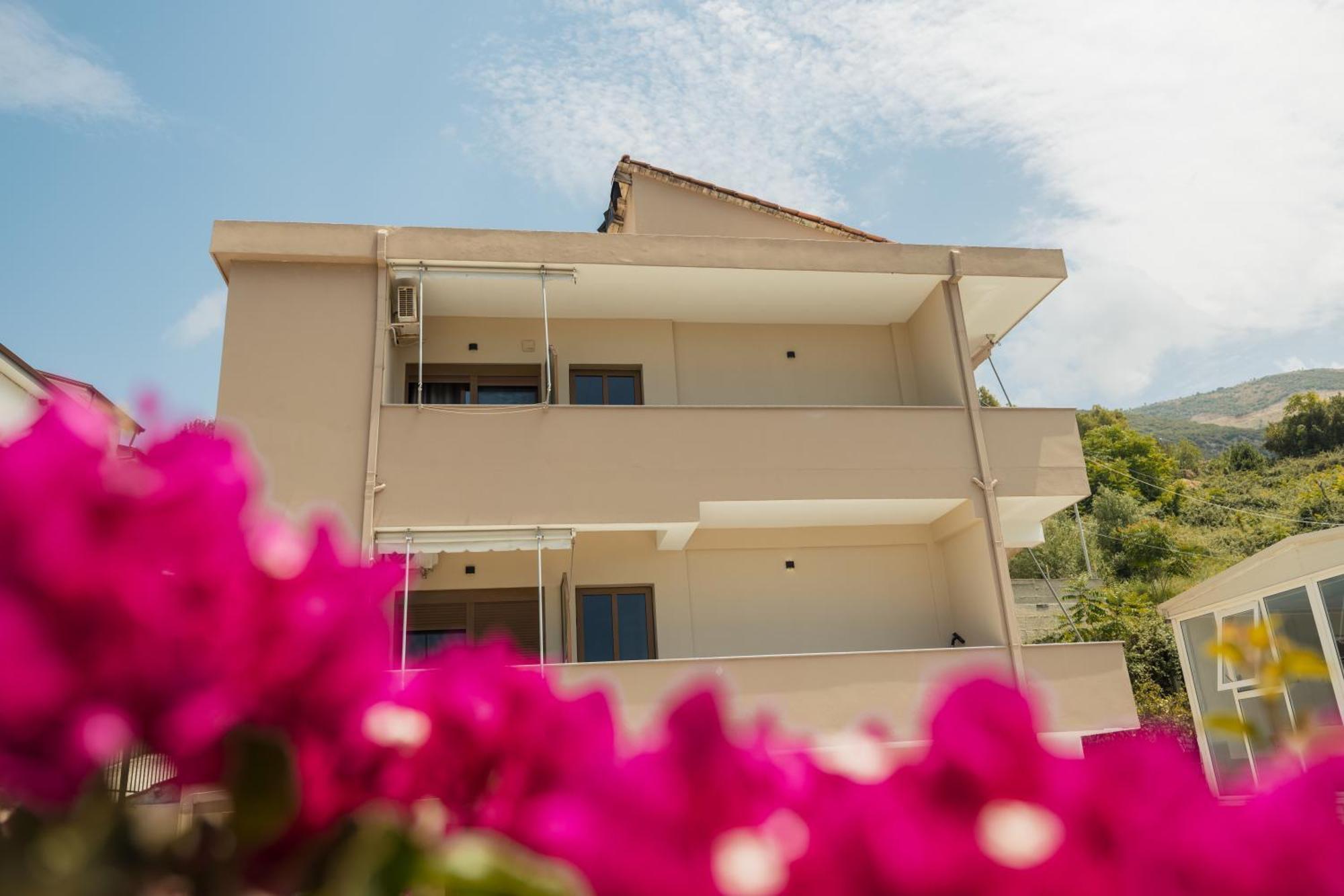 Voyage Villa Vlora Kültér fotó