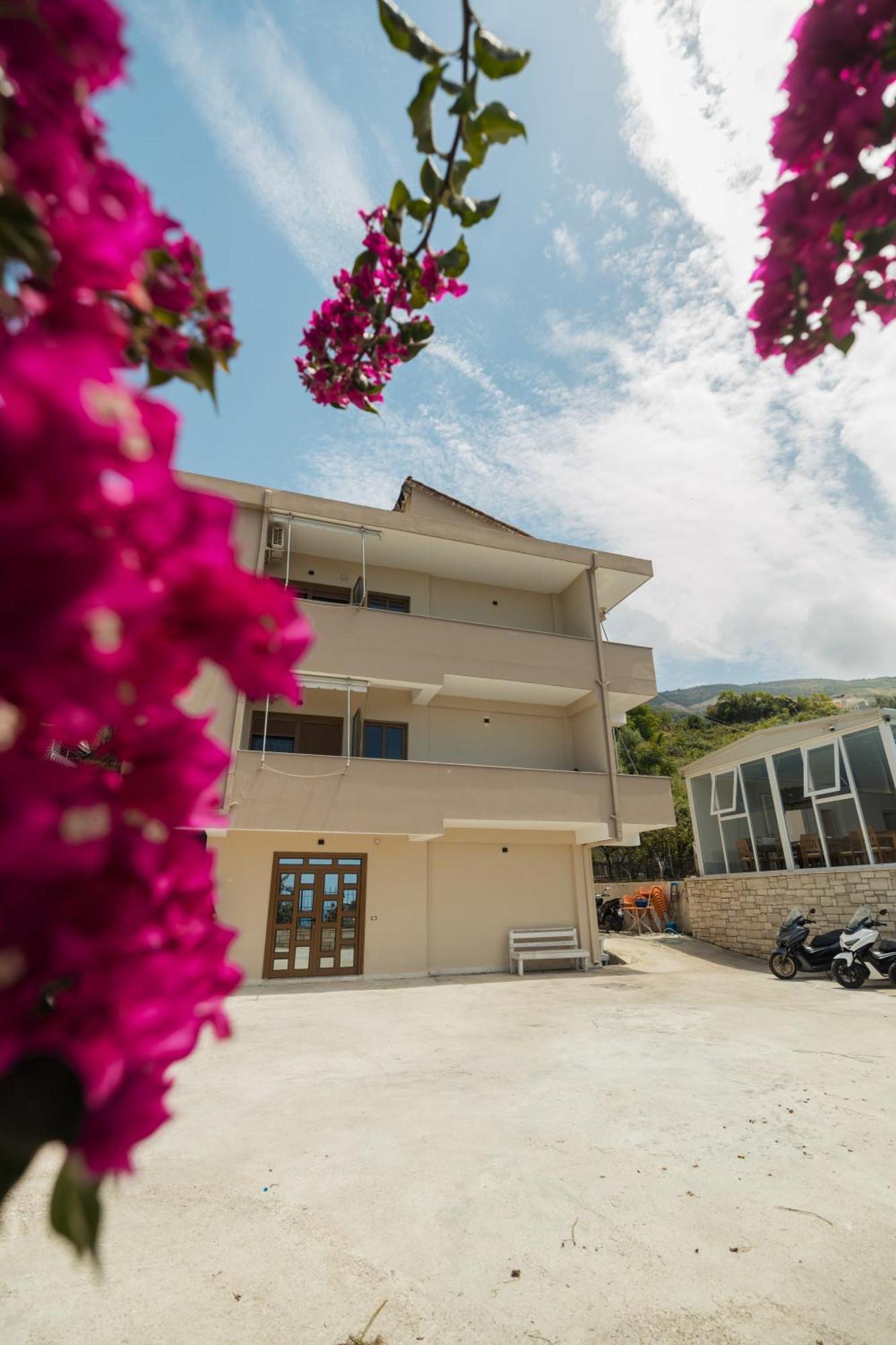 Voyage Villa Vlora Kültér fotó